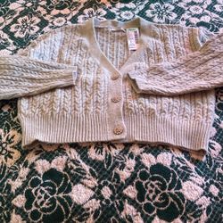 Papaya Woman’s Green Sweater 