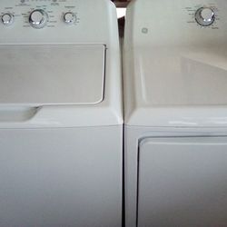 Newer GE Washer Dryer Gas Set 