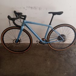 2021 Cannondale Topstone 4  For Sale. Size SM .  Aluminum Frame. 