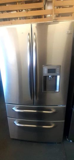 GE  French Door Stainless Steel Refrigerator Fridge
