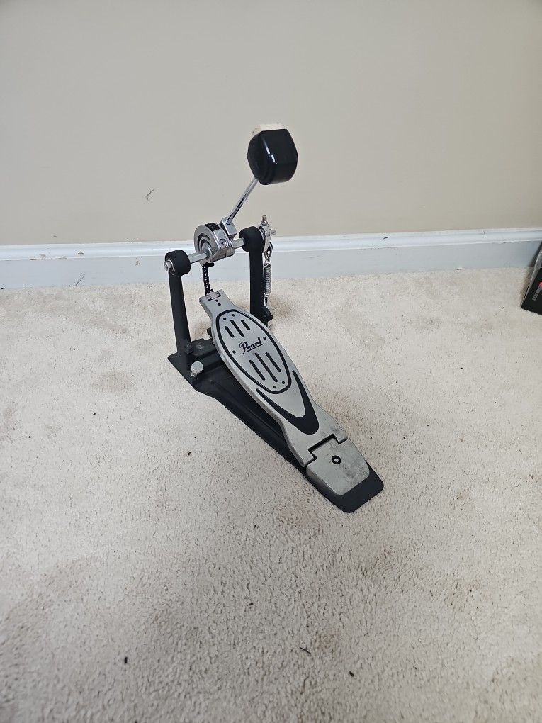 Pearl Drum Pedal