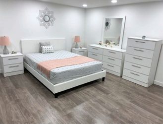 Bedroom Set ( Juego De Cuarto)🌟Sold separately too🌟Fast delivery