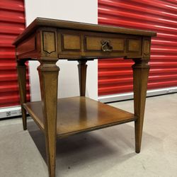 Hekman Vintage 1960s End Table With Drawers