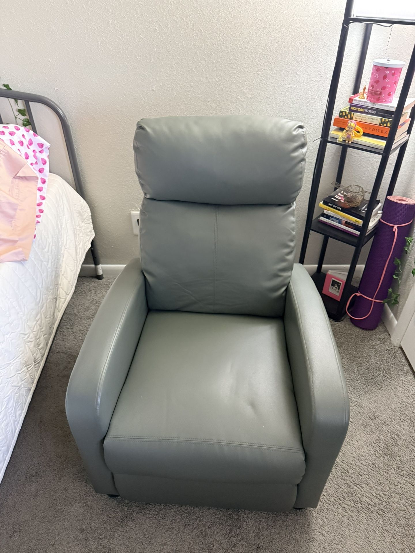 Recliner Chair