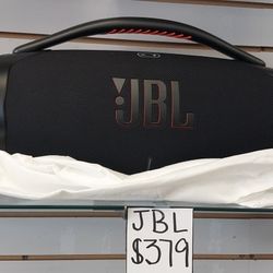 Jbl Boombox 3 , 24hour Play Time , Dust And Water Resistant Cash Deal Of The Week 