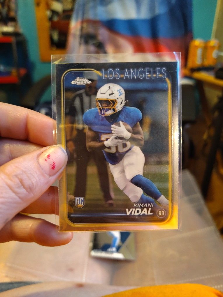 2024 NFL Topps Chrome Football Cards