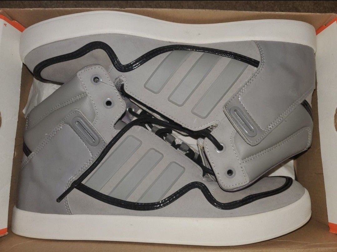 Adidas Shoes Size 11