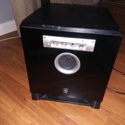 Yamaha Subwoofer YST-SW015