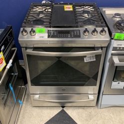 GE JGS760SEL2SS SLIDE IN RANGE 18I4