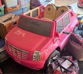 ELECTRIC CAR CADILLAC ESCALADE — NO BATTERY — RUNS AND WORKS EXCELLENT — WILL NEGOTIATE PRICE