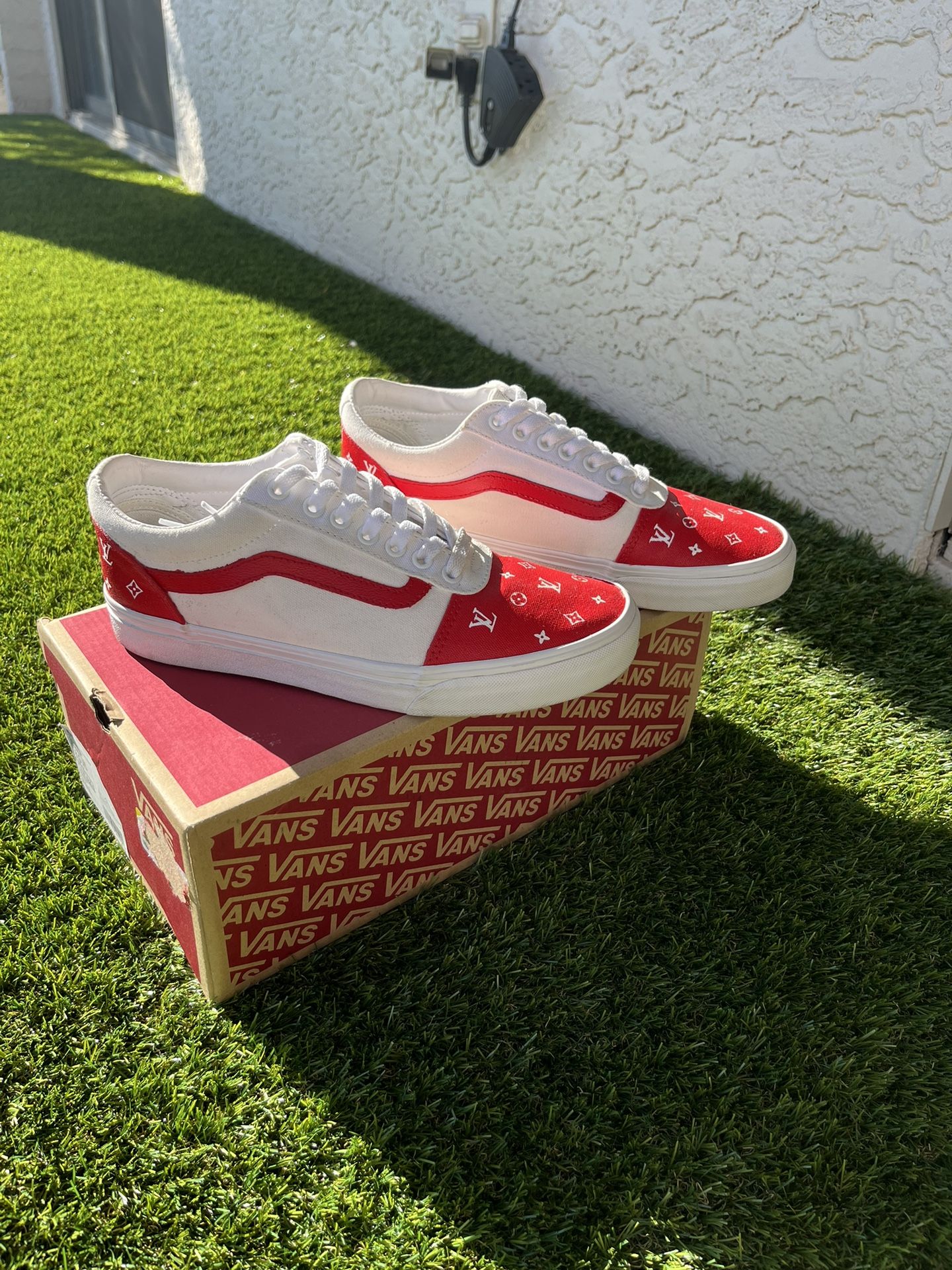 Custom Shoes 