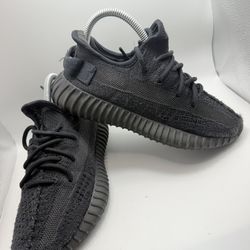 Adidas Yeezy Boost 350 V2 Black Sneakers