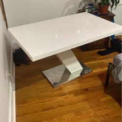 Sturdy White Z Table // Modern With Metallic Base