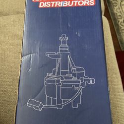 Ignition Distributor w/Cap and Rotor