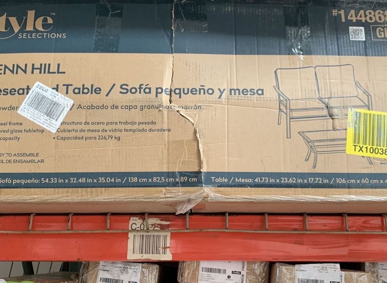 Glenn Hill Style Selections Love Seat And Table