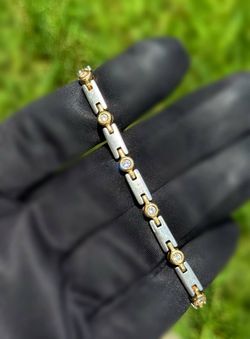 Jewelry 14k white yellow two tone gold natural Diamond 1.00CTW tennis bracelet 7.00” 4.70mm