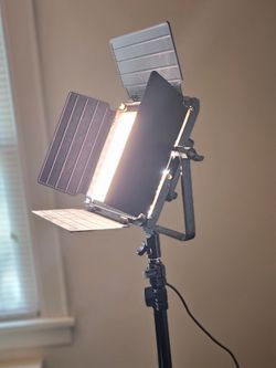 2 Studio Quality LED light Stands 