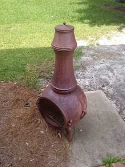 Free standing chimney