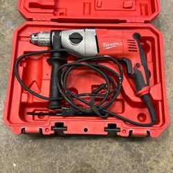 Milwaukee 1/2” Hammer Drill 