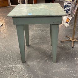 Green Splatter Table