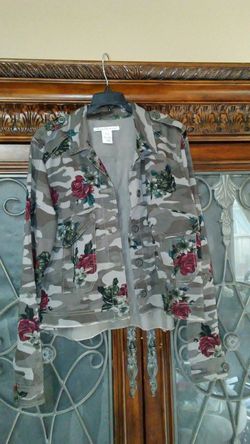 Denim Jacket./accepting all reasonable offers.