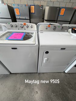 Maytag Washer and Dryer Set