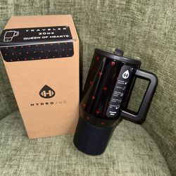 HydroJug Queen Of Hearts 20 oz Traveler Tumbler