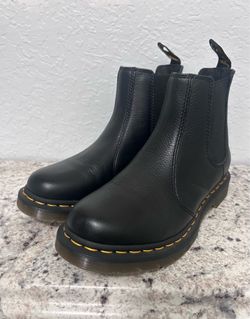 Dr.Martens boots