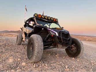 2021 Maverick X3. 5 seater