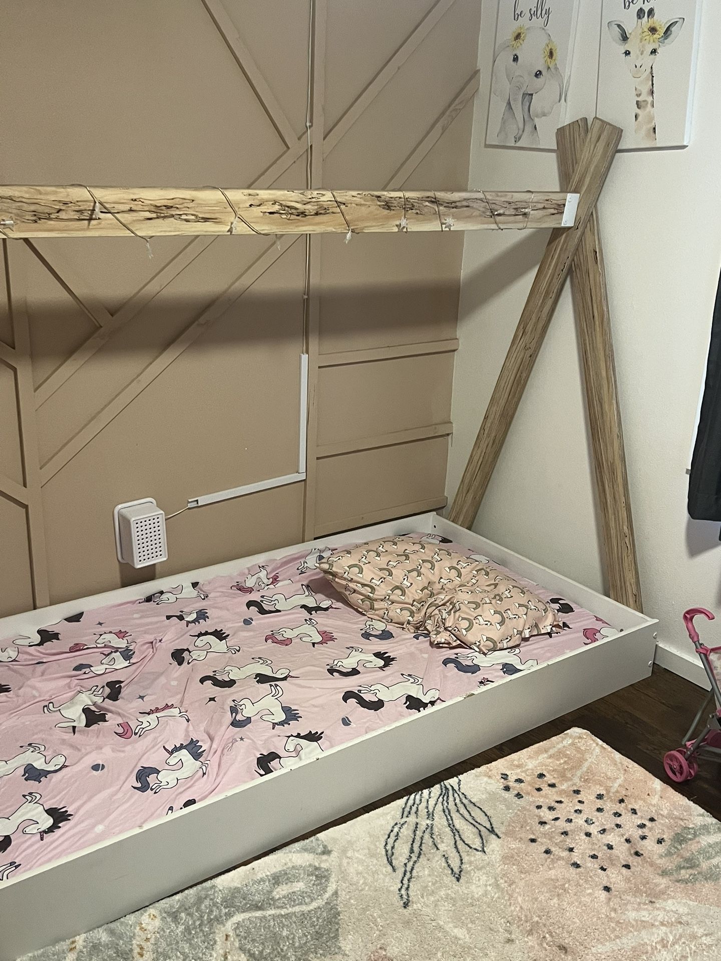 Twin Floor Bed