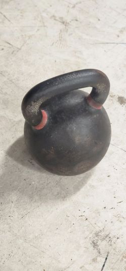 70 LB Rogue Kettlebell