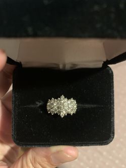 Diamond Ring 10 K 1.25 Karat Sz.5