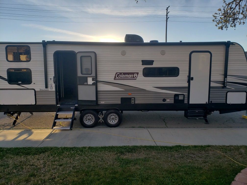 2021 Coleman Travel Trailer Lantern Edition 32 Ft