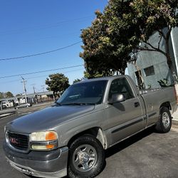 GMC Sierra 