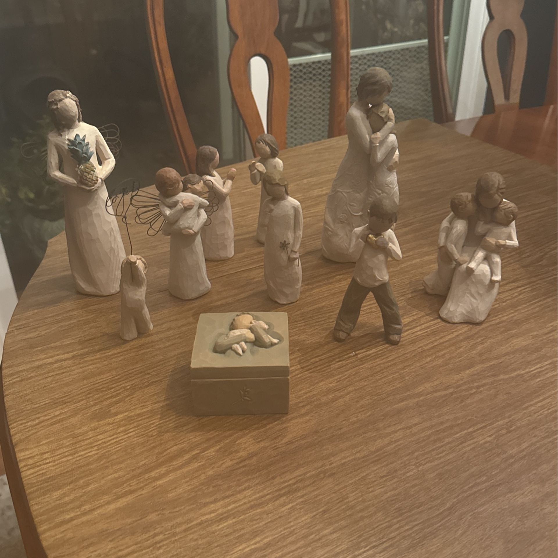 Willow Tree Collectibles