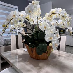DECORACIÓN DE FLORES PARA LA MESA