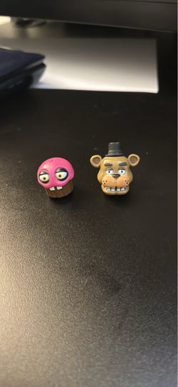 Five Nights at Freddy's Head Figures Set of 2