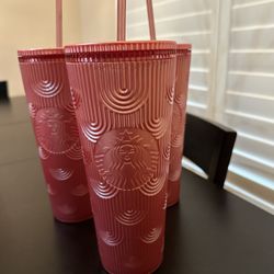 Brand New Starbucks Dusty Rose Pink Shimmer Shell Mermaid Scales Cup Tumbler 24 oz