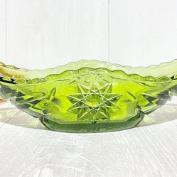 Vintage Anchor Hocking Green Glass Decorative Bowl