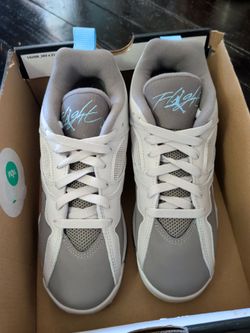 4.5 Y Jordan MVP 92