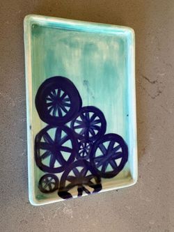 Super Cute Studio Pottery Jewelry or Soap Tray