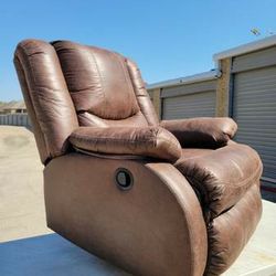 Clean Home Office Ebony Firm Recliner Living Room Media Chair