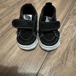 Baby Shoes 3c