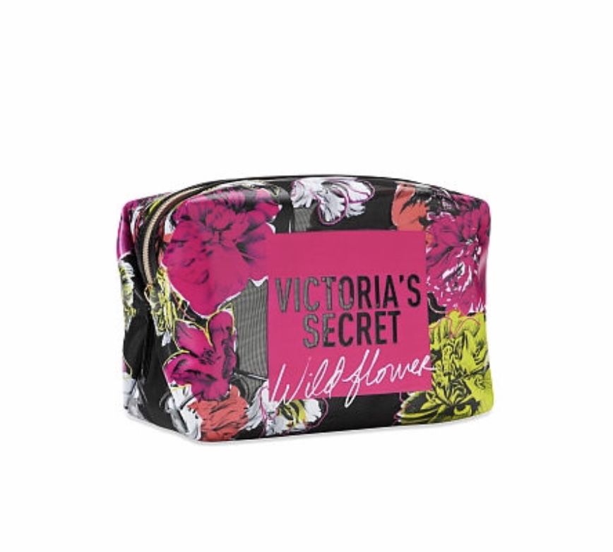 New Victoria’s Secret Slipper And Beauty Bags