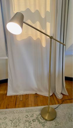 Brassy target lamp