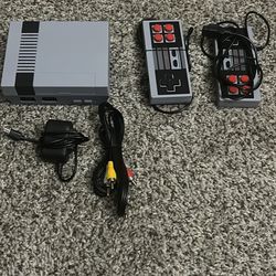 Retro NES Console