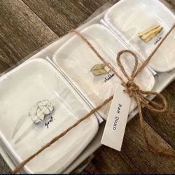 Rae Dunn Serving Platter