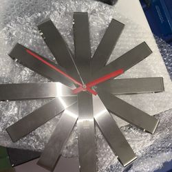 FREE wall Clock