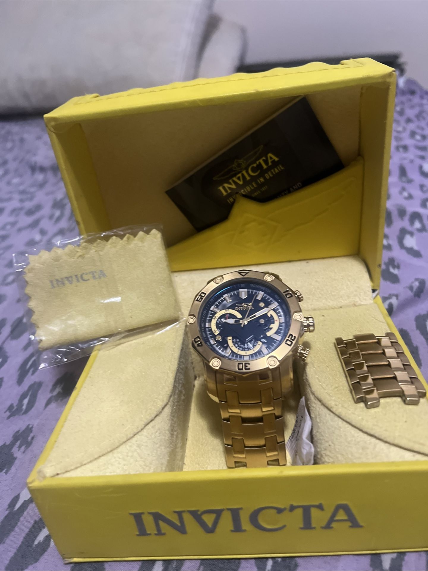 Invicta Pro Diver Watch Five Extra Links Stainless Steel