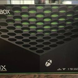 xbox series x brand new - includes one elite controller